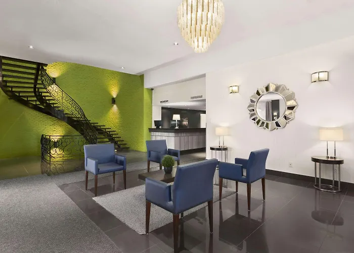 Days Inn By Wyndham Montreal Airport Conference Centre